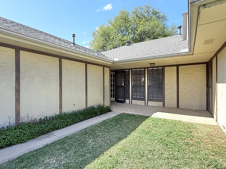 3228 Anchor Dr — Photo 25