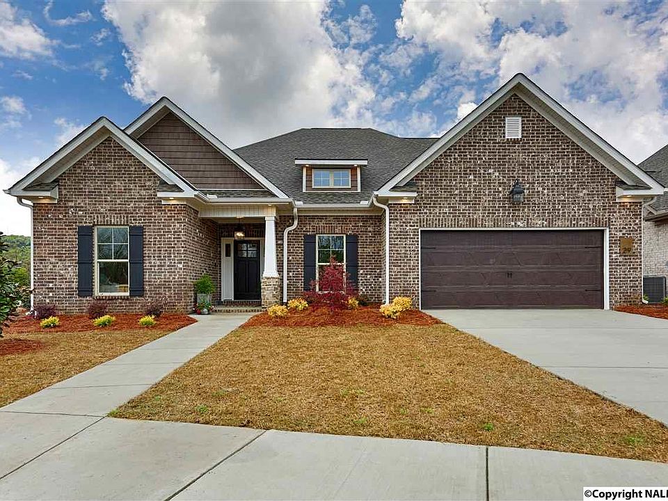 1st image of 29 Cobbs Cove Way SE