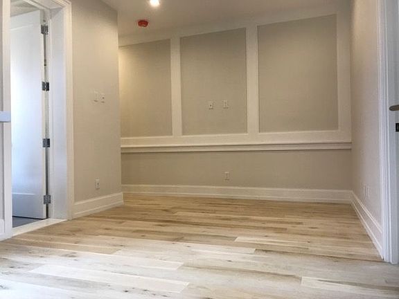 5th image of 1155 Dean St APT 3C