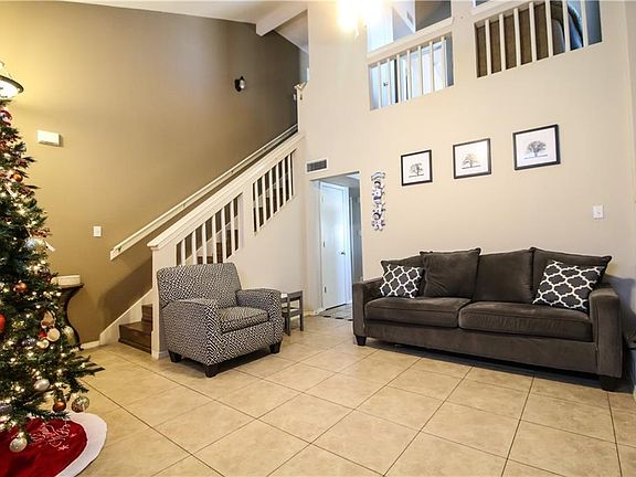 5th image of 6200 Lovebird Ln
