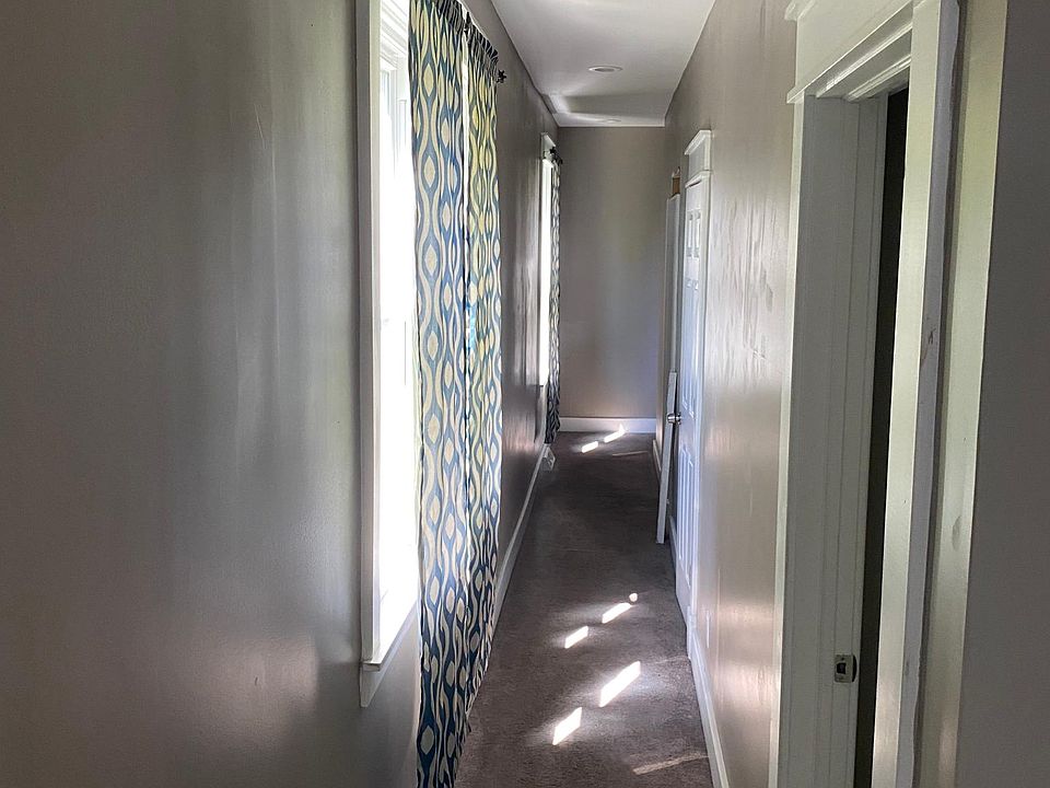 1st image of 222 Southampton St Floor 1