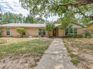 1610 Ridgeview Dr, Arlington, TX 76012