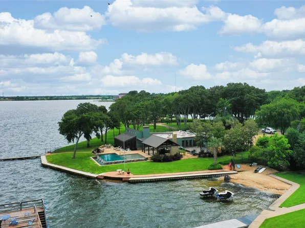 553 Arrowwood Beach Rd, Trinidad, TX 75163