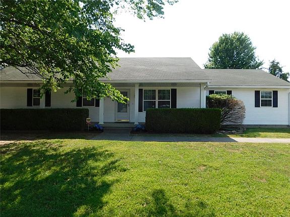 2nd image of 2407 N Joplin St