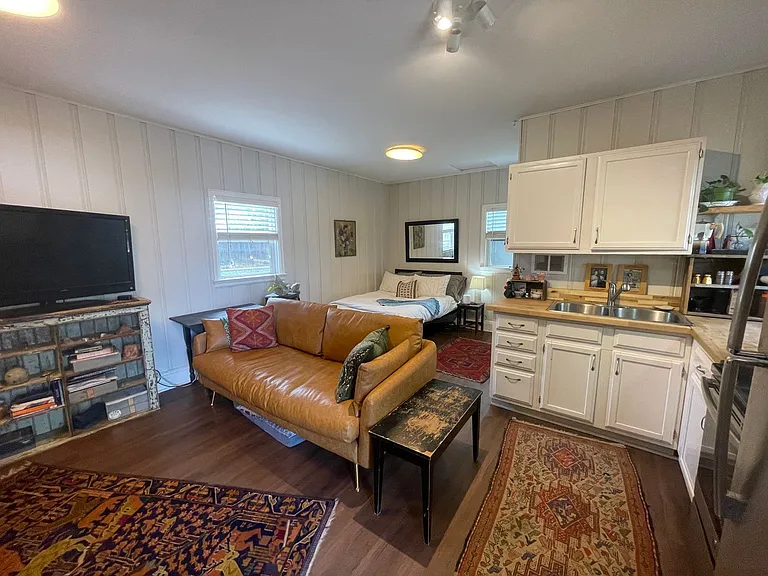 Adorable ADU studio in Wheat Ridge! — Photo 1