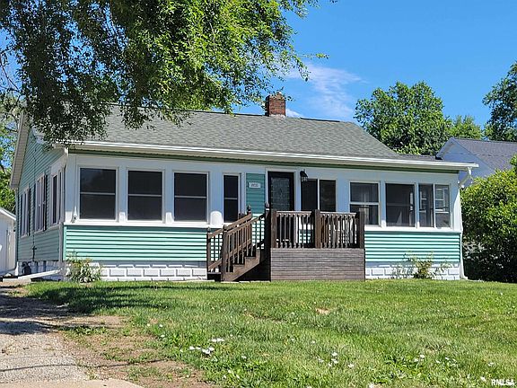 2nd image of 601 Pekin Ave