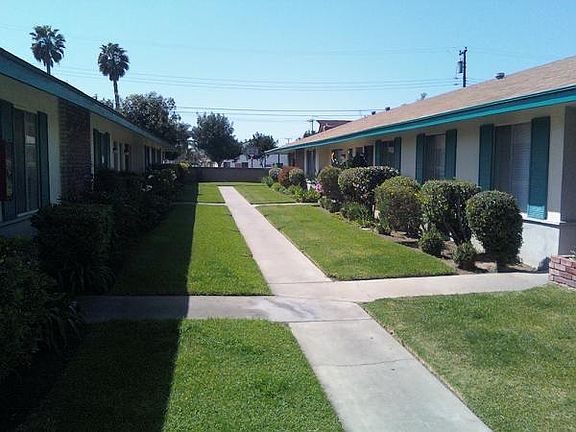3rd image of 10782 Lampson Ave APT 36