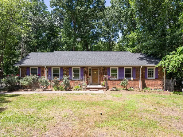 2608 Little River Dr, Hillsborough, NC 27278