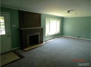 19 Montague Ct, Saint Louis, MO