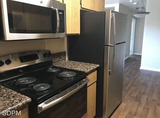 330 N Juniper St APT 34, Escondido, CA 92025