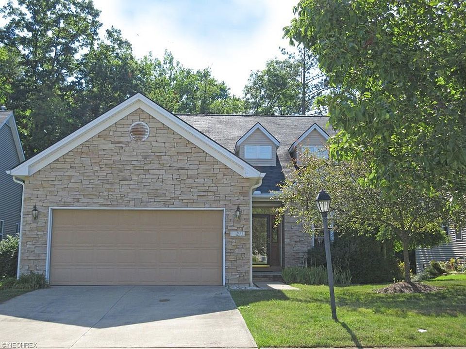 1st image of 18243 Crystal Lakes Dr