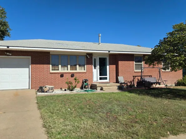 521 Harold Blvd, Liberal, KS 67901