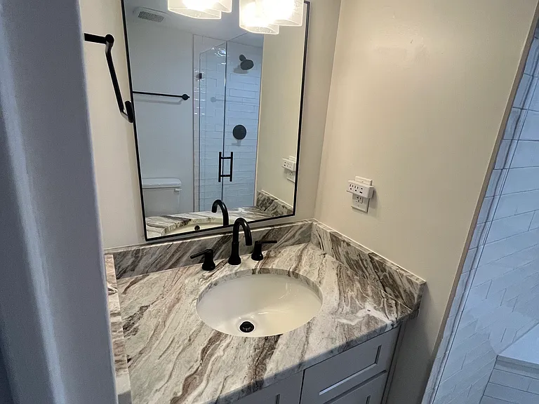 14 Lockwood Dr #7H — Photo 38