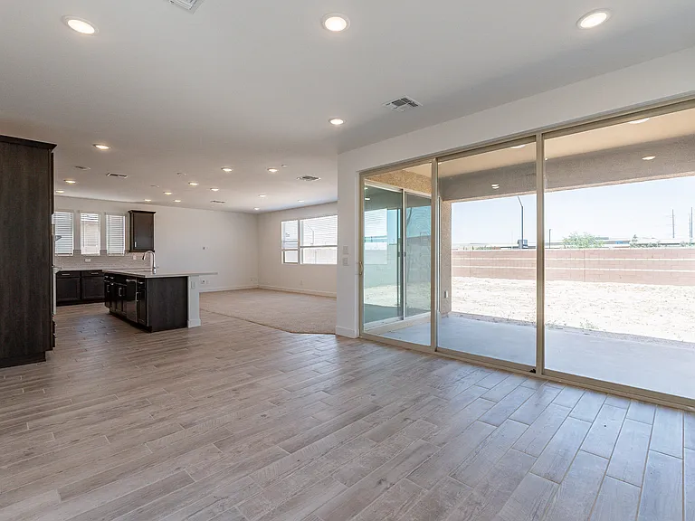 12010 W Luxton Ln — Photo 6