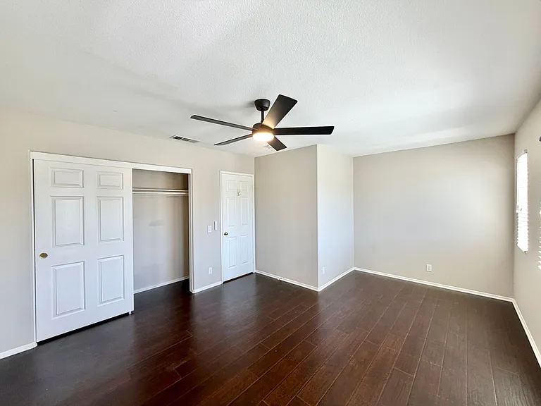 42041 Delmonte St — Photo 31