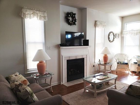 5th image of 3328 Asbury Ave Floor 1