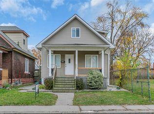 1107 University Ave E, Windsor, ON N9A 3A5