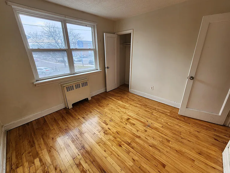310 Blake Blvd — Photo 12