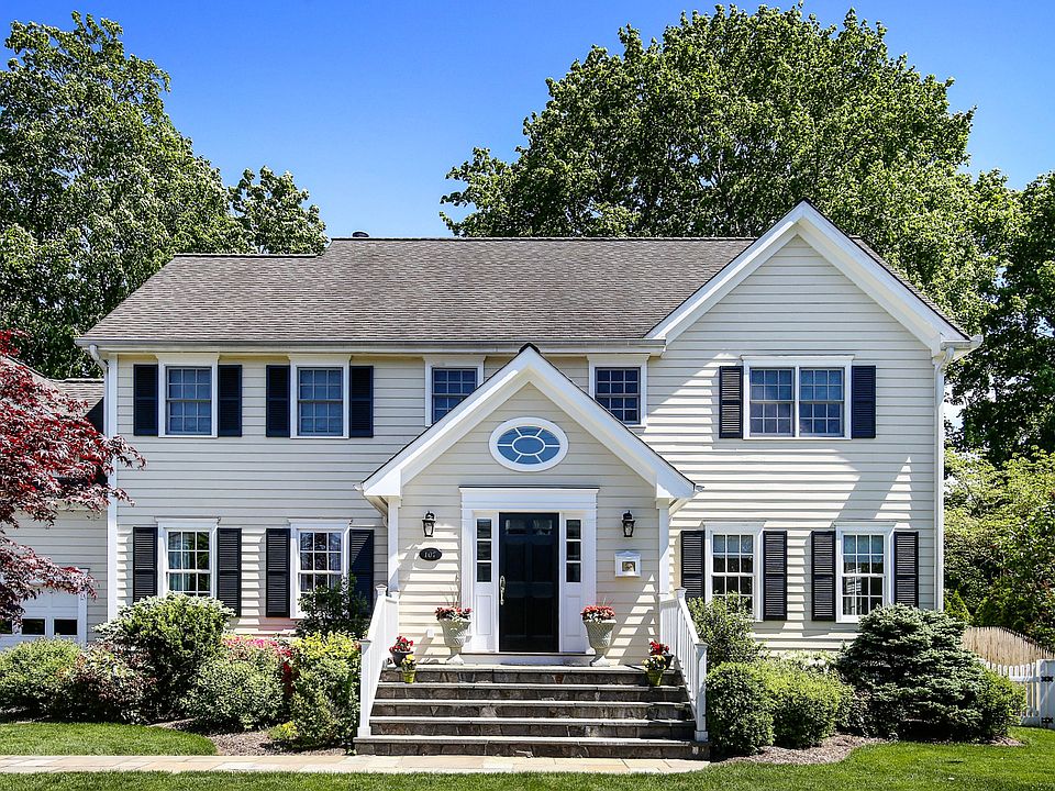 107 Florence Ave Rye, NY 10580 (03 of 08).jpg