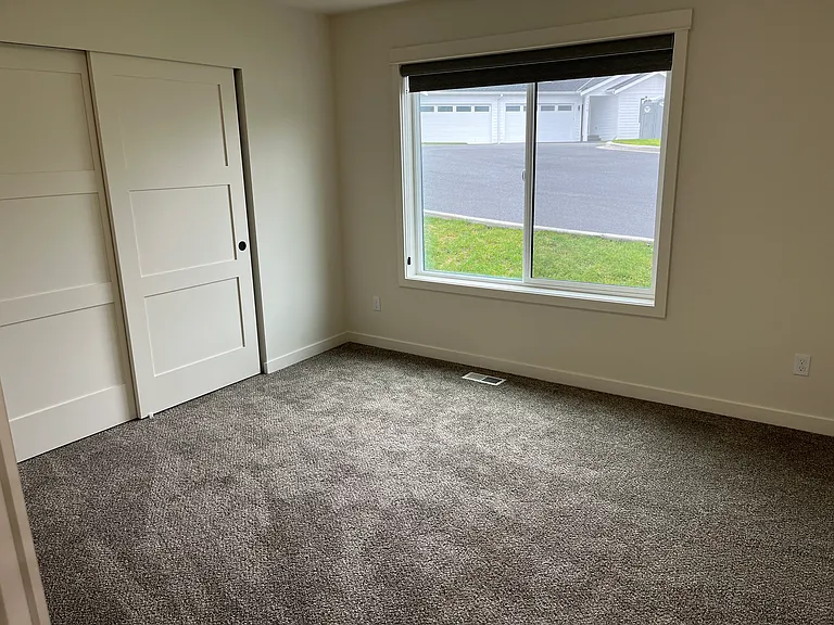 7421 Pioneer Way #7441A — Photo 38
