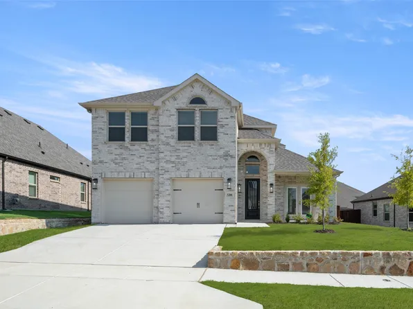 5208 Deep Creek Dr, Fort Worth, TX 76179