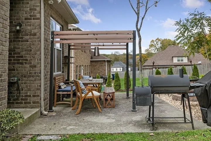 1216 Ben Hill Blvd — Photo 32