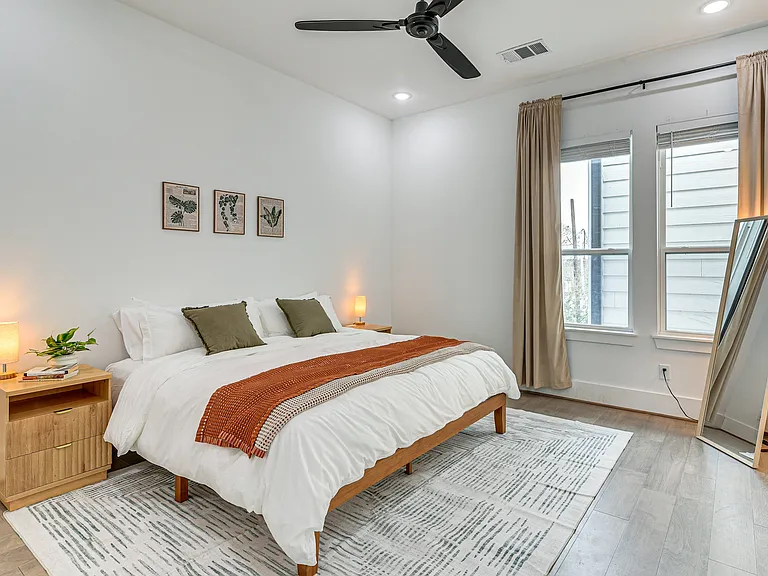 1503 Egypt St — Photo 3