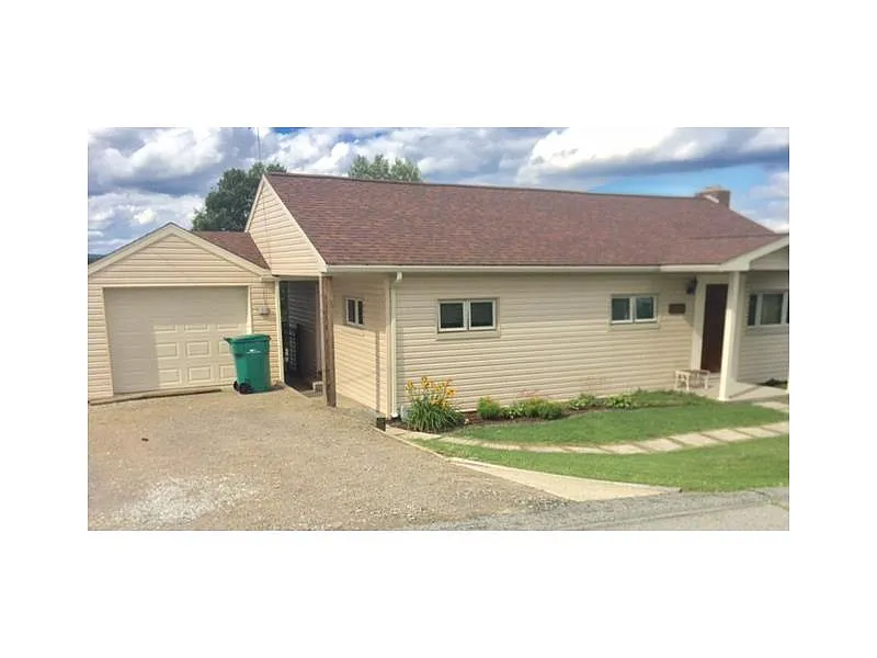 1244 Oaklawn Dr photo 1