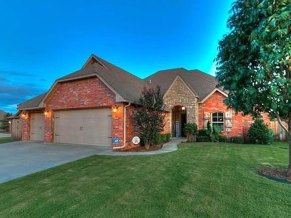 2nd image of 4708 SW 125th Pl