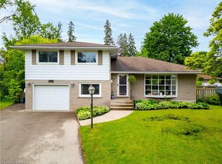 22 Japonica Cres, Brantford, ON N3R1N6