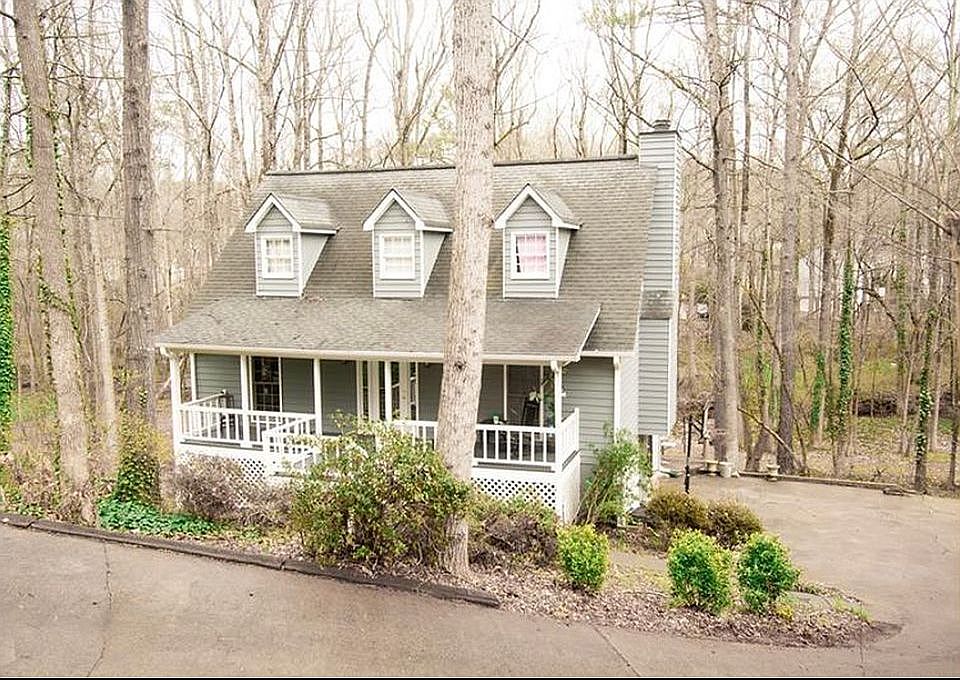 1st image of 2272 Remington Ct NE