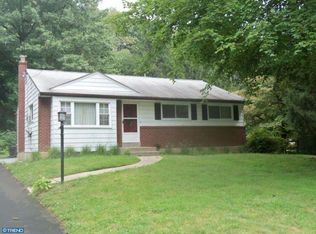 14 Rutgers Dr, Exton, PA 19341