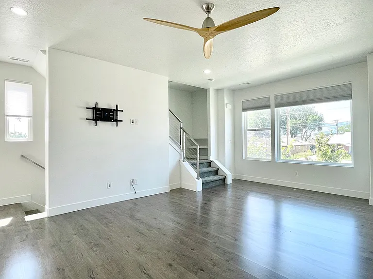 11108 S Owen Ridge Way — Photo 8