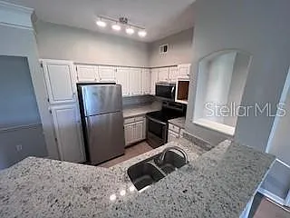 3468 Soho St #B02 — Photo 11