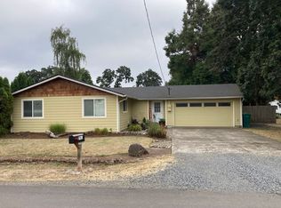 791 SE Elm St, Dundee, OR 97115