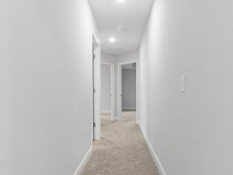 8422 Rose Ave — Photo 17