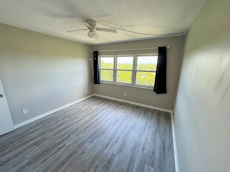 1235 S Highland Ave #F-702 — Photo 15
