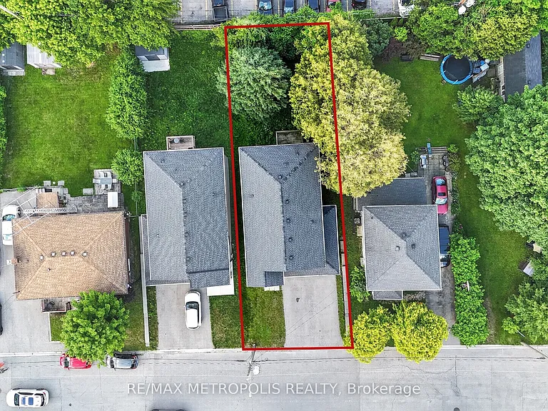 55 Russ St — Photo 27