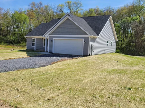 12418 Main St, Fort Loudon, PA 17224