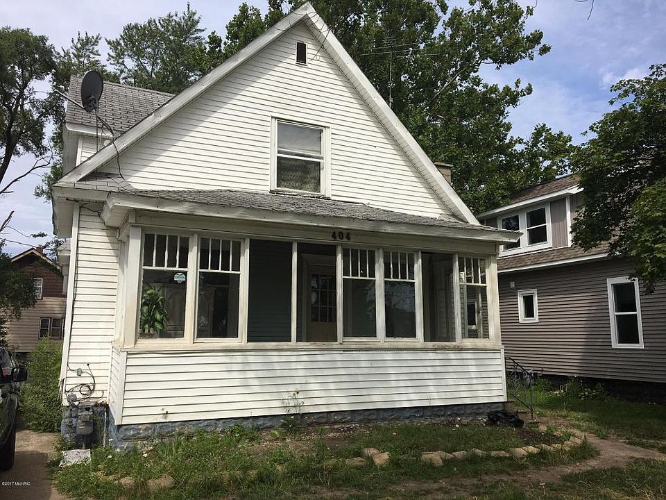 1st image of 404 Van Raalte Ave