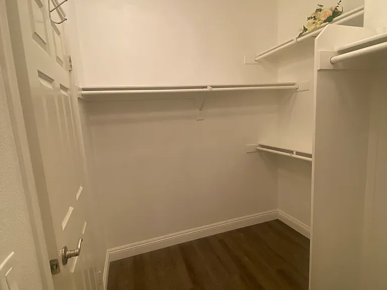 25801 Collin Dr — Photo 7