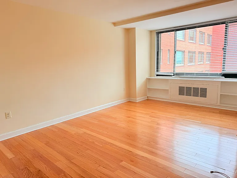 1021 Arlington Blvd #1038A — Photo 2