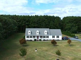 33110 Bradfords Neck Rd, Melfa, VA 23410