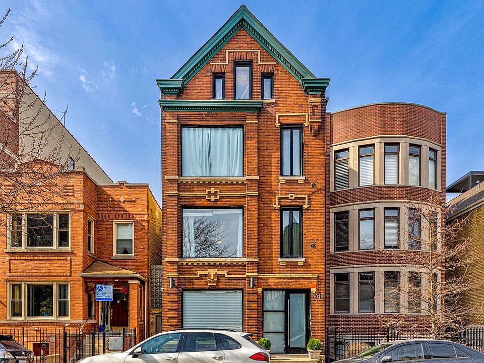 1st image of 1010 N Wood St #3F