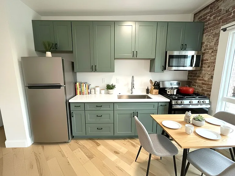 1101 Westerly Terrace — Photo 8