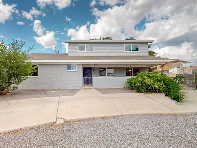 8701 James Ave NE, Albuquerque, NM, 87111