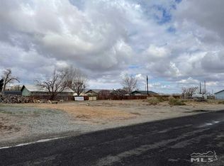 7 Saint Andrews Dr, Yerington, NV