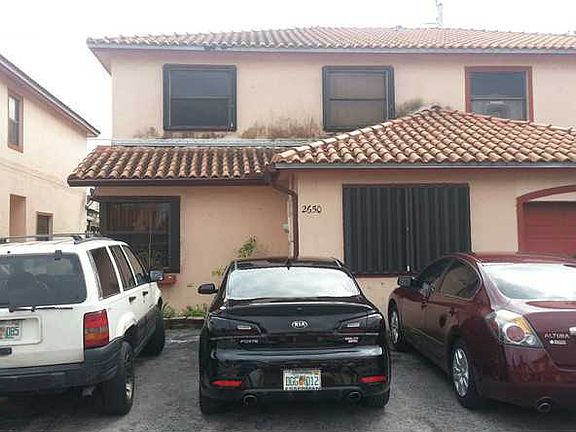2nd image of 2650 W 60th Pl #101-24