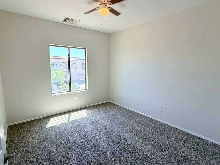 1739 N Saint Francis Pl — Photo 10