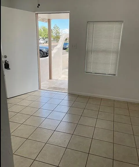 143 W Pima Ave #2 — Photo 3